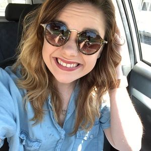 Meet your Posher, Bailey